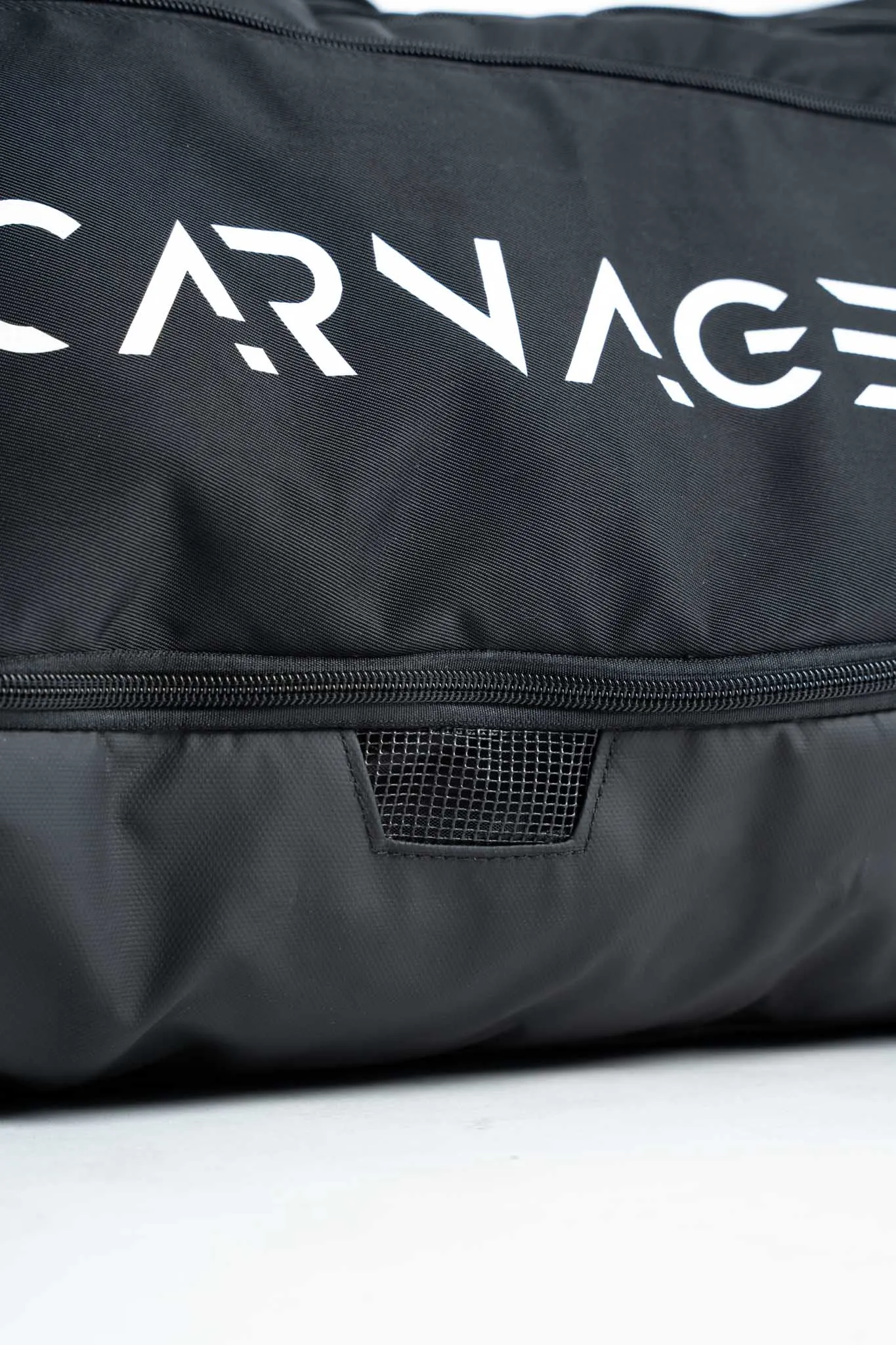 Sure! Here’s an optimized title for the product:

Spacious Heavy-Duty Duffel Bag - Durable and Versatile Travel Companion