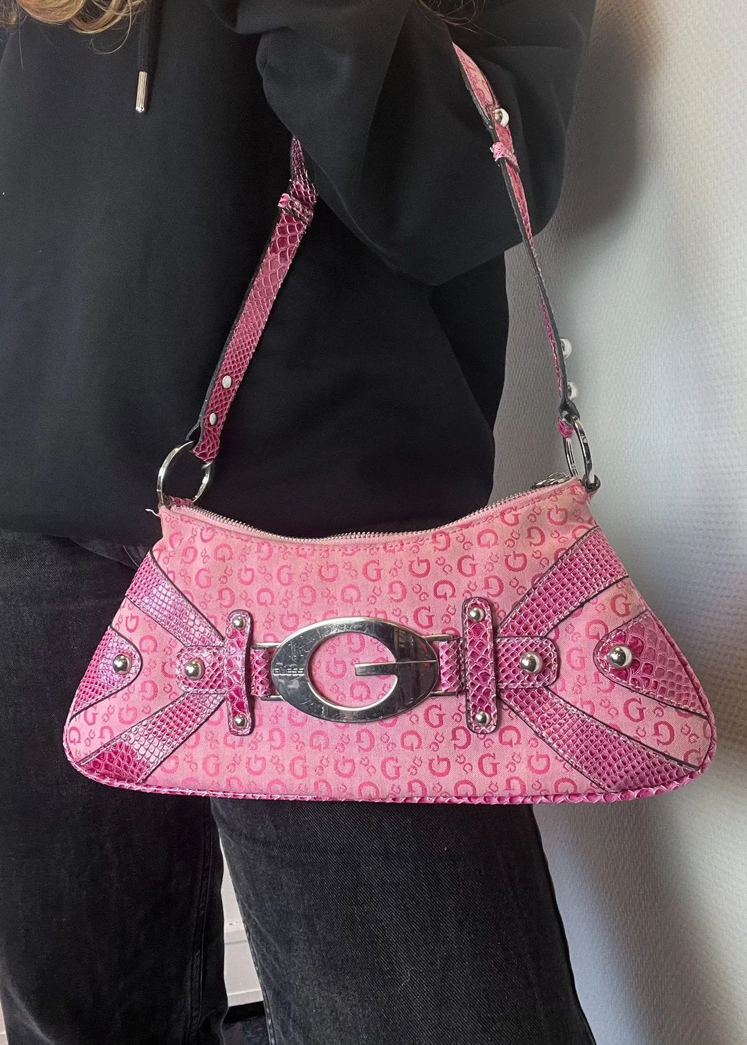 Guess Bag