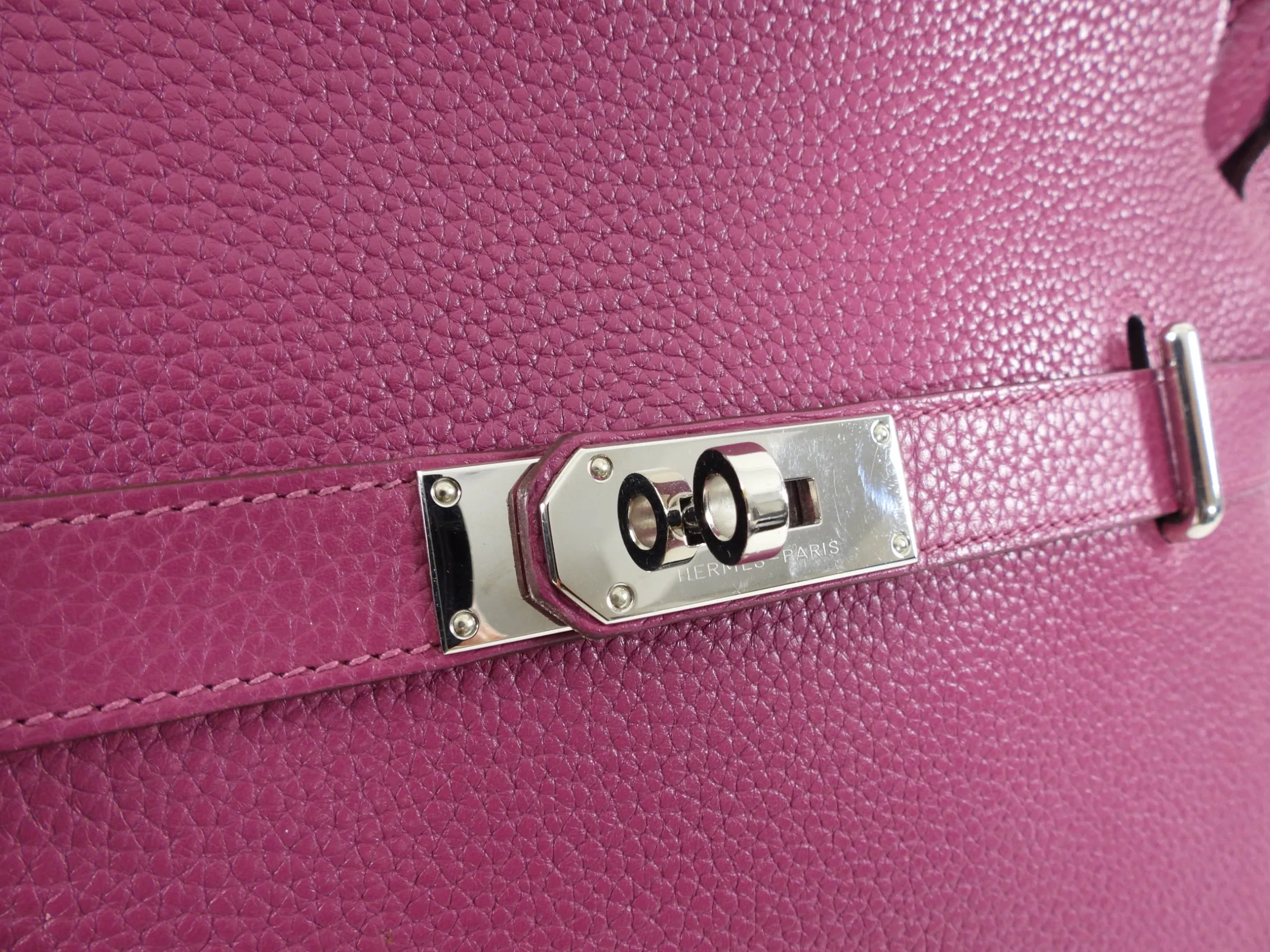 Hermes Tosca Magenta Taurillon Clemence Jypsiere 34 Crossbody Bag