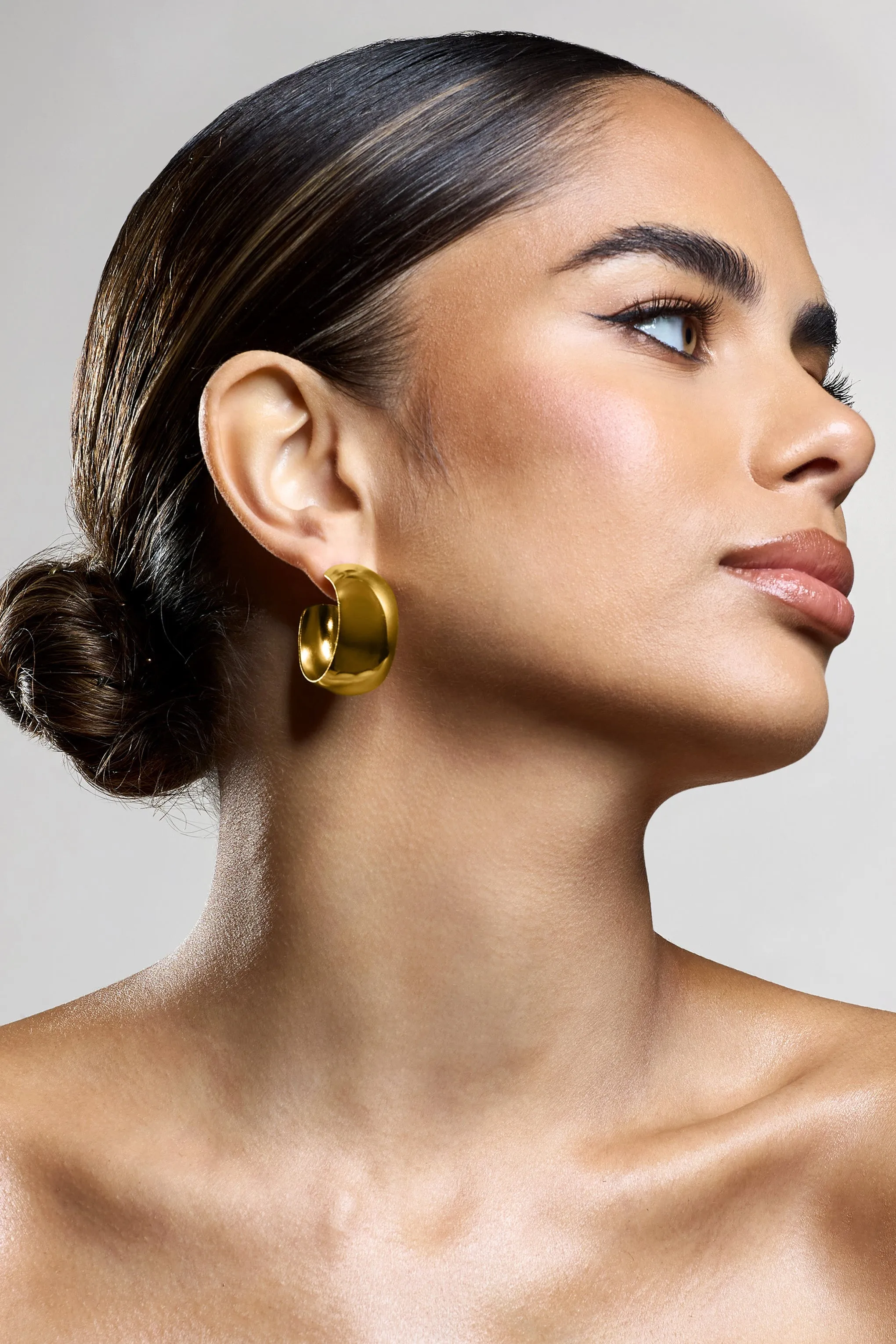 Isabeau | Gold Chunky Hoop Earrings